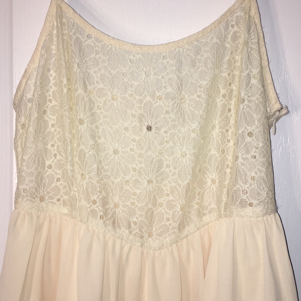 Forever 21 exclusive design dress - Picture 3 of 6